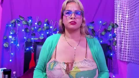 hazel online show from February 28, 7:05 am