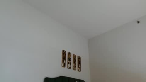 Snapshot of hazel_skye chatting on January 29, 5:13 pm Hazel online show from January 29, 5:13 pm