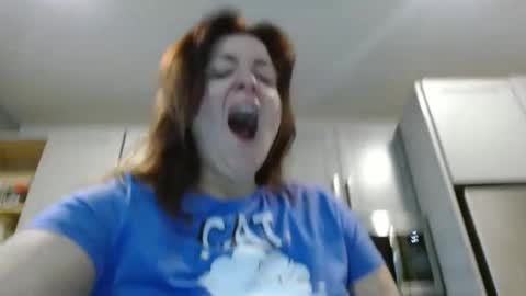 Snapshot of hazel_skye chatting on March 9, 1:26 pm Hazel online show from March 9, 1:26 pm