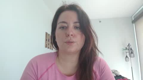 Snapshot of hazel_skye chatting on March 10, 4:35 pm Hazel online show from March 10, 4:35 pm