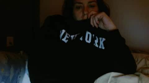 Snapshot of hazel_skye chatting on October 11, 1:49 am Hazel online show from October 11, 1:49 am