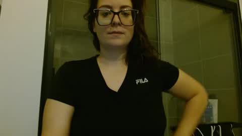 Snapshot of hazel_skye chatting on October 13, 1:22 pm Hazel online show from October 13, 1:22 pm