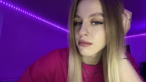 Vuklly online show from December 14, 1:16 pm