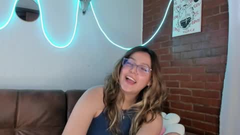 Hazel Brown online show from February 25, 4:10 pm