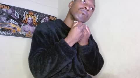 Snapshot of hazlan_420 chatting on September 27, 11:37 am hazlan_420 online show from September 27, 11:37 am