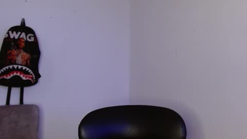 Snapshot of hazlan_420 chatting on November 10, 5:01 pm hazlan_420 online show from November 10, 5:01 pm