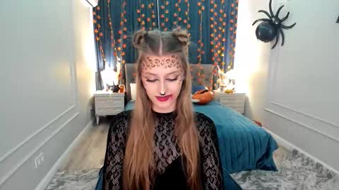 heartedlove_1 online show from October 13, 11:43 am