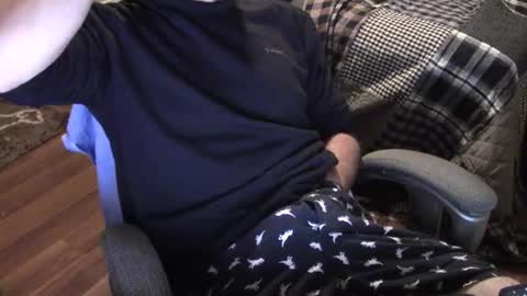 Snapshot of heavilyhung chatting on October 21, 4:24 am John online show from October 21, 4:24 am