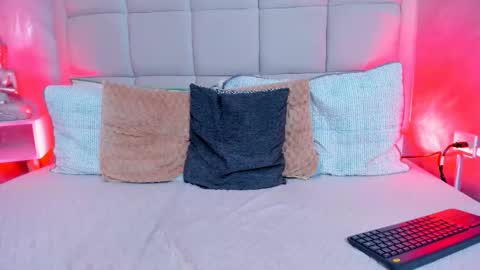 Keira Hecate online show from November 21, 9:35 pm