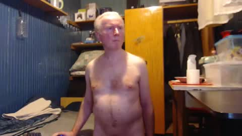 hedonista67 online show from February 8, 6:55 pm