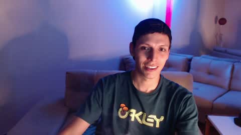 hefesto_69 online show from February 8, 1:54 am