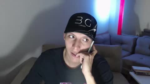 hefesto_69 online show from September 13, 11:59 pm