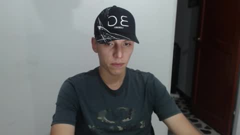 hefesto_69 online show from November 8, 11:47 pm