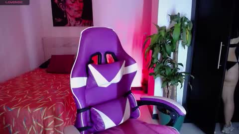 Heidy online show from October 24, 1:18 pm