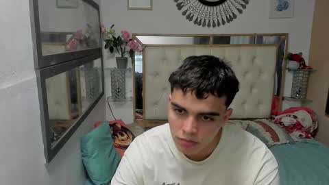 heiker_ online show from October 28, 2:59 am