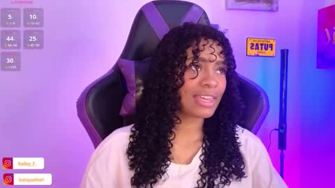 Snapshot of heily_fox chatting on February 8, 9:03 am HEILY online show from February 8, 9:03 am