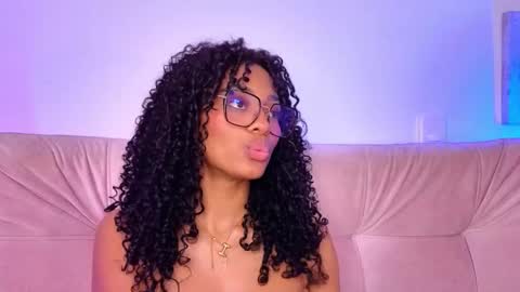 Snapshot of heily_fox chatting on March 1, 9:40 am HEILY online show from March 1, 9:40 am