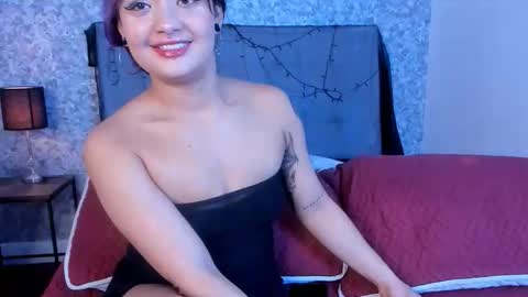 Hella online show from November 15, 1:29 pm