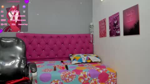 Helen online show from November 15, 6:37 pm