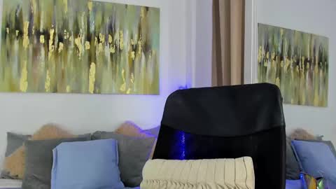 Helena Santos  online show from January 25, 6:13 pm