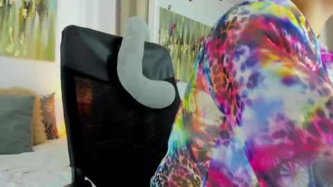 Helena Santos  online show from February 26, 10:09 pm