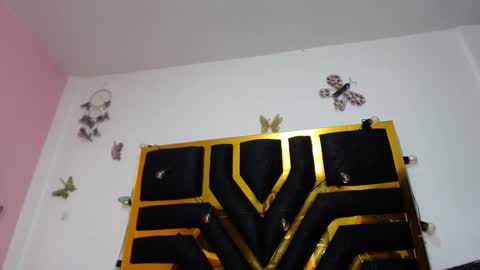 helenahotwet online show from March 7, 6:43 pm