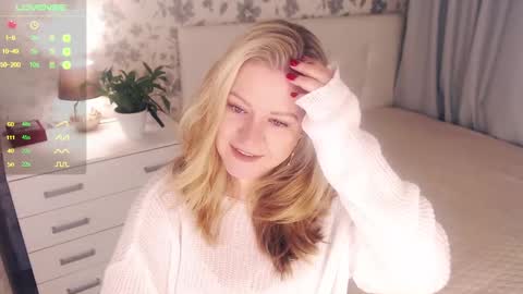 Helena Bonham online show from December 18, 3:47 am