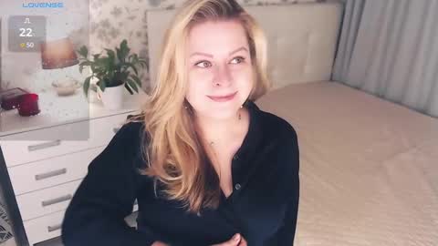 Helena Bonham online show from February 15, 4:25 am