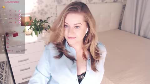 Helena Bonham online show from October 9, 7:01 pm