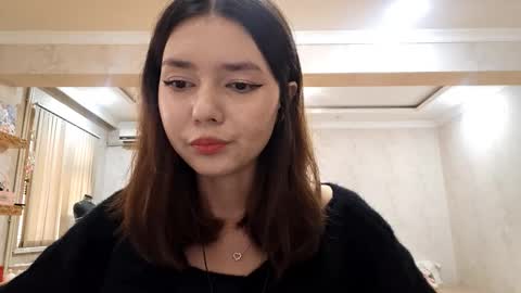 Snapshot of helgakraszewski chatting on November 7, 10:04 am Alice online show from November 7, 10:04 am