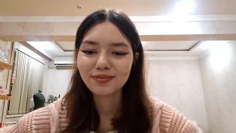 Snapshot of helgakraszewski chatting on November 10, 3:11 pm Alice online show from November 10, 3:11 pm