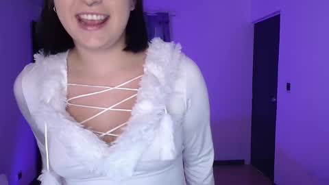 Snapshot of hell_dancer_ chatting on February 10, 11:02 pm Lexa online show from February 10, 11:02 pm