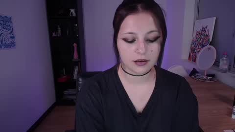 Snapshot of hell_dancer_ chatting on September 19, 11:16 pm Lexa online show from September 19, 11:16 pm