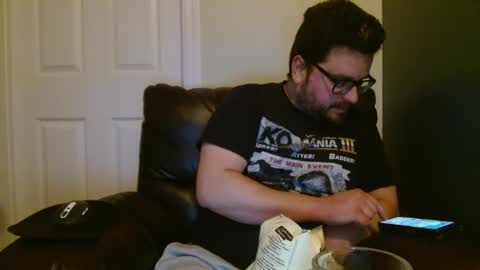 Snapshot of hellflow chatting on February 8, 2:47 am hellflow online show from February 8, 2:47 am