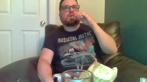 Snapshot of hellflow chatting on October 24, 2:19 am hellflow online show from October 24, 2:19 am