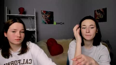 Helli online show from March 4, 4:30 pm