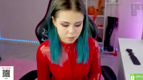 Snapshot of hellokittyalice chatting on October 22, 12:16 pm Alice online show from October 22, 12:16 pm