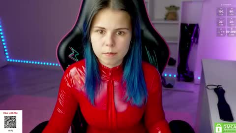 Snapshot of hellokittyalice chatting on November 17, 2:12 pm Alice online show from November 17, 2:12 pm