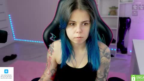 Snapshot of hellokittyalice chatting on November 18, 10:52 am Alice online show from November 18, 10:52 am