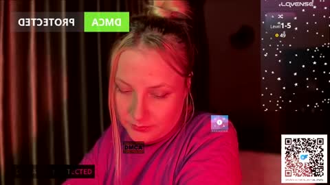 Snapshot of hellyriddle chatting on January 20, 8:07 pm DeleteyourSadness online show from January 20, 8:07 pm