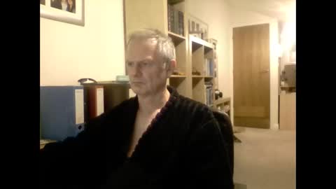 Snapshot of henri1964 chatting on September 18, 11:18 pm henri1964 online show from September 18, 11:18 pm