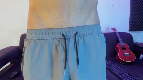 henrik_senn online show from December 3, 12:59 pm