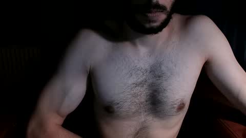 Snapshot of henryaxe chatting on January 10, 9:42 pm HenryAxe online show from January 10, 9:42 pm