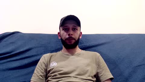 Snapshot of henryaxe chatting on March 11, 2:18 pm HenryAxe online show from March 11, 2:18 pm