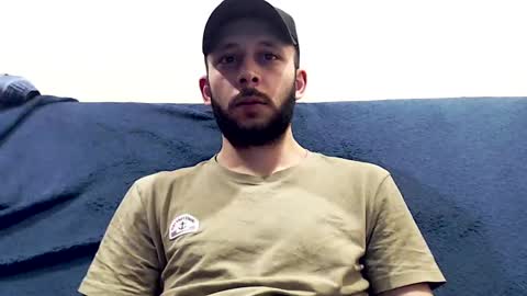 Snapshot of henryaxe chatting on March 11, 5:46 pm HenryAxe online show from March 11, 5:46 pm