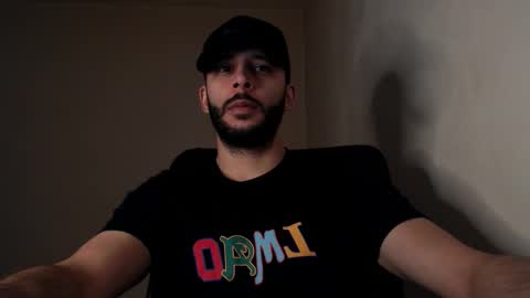 Snapshot of henryaxe chatting on October 5, 5:33 pm HenryAxe online show from October 5, 5:33 pm