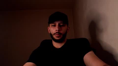 Snapshot of henryaxe chatting on October 13, 11:49 pm HenryAxe online show from October 13, 11:49 pm