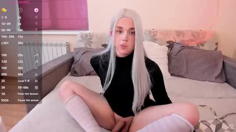 Eva online show from September 21, 12:18 pm