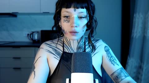 dirty Diana online show from January 28, 2:21 am