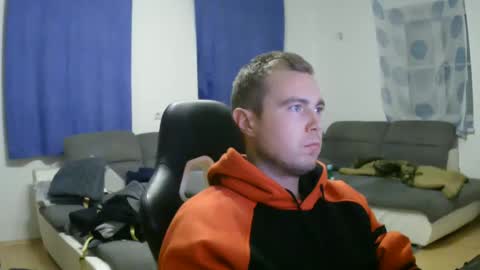 John Pearl online show from December 7, 5:20 pm